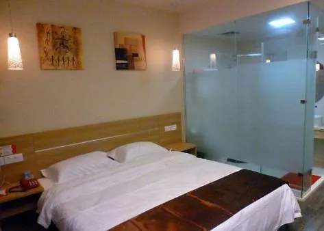 Thank Inn Chain Hotel Henan Puyang Taiqian Train Station Dayuchen
